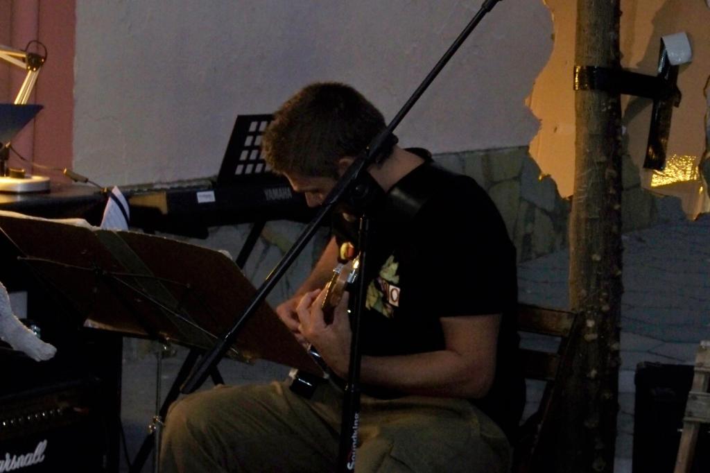 19  Al Otro Lado (Plaza Reloj) (5)